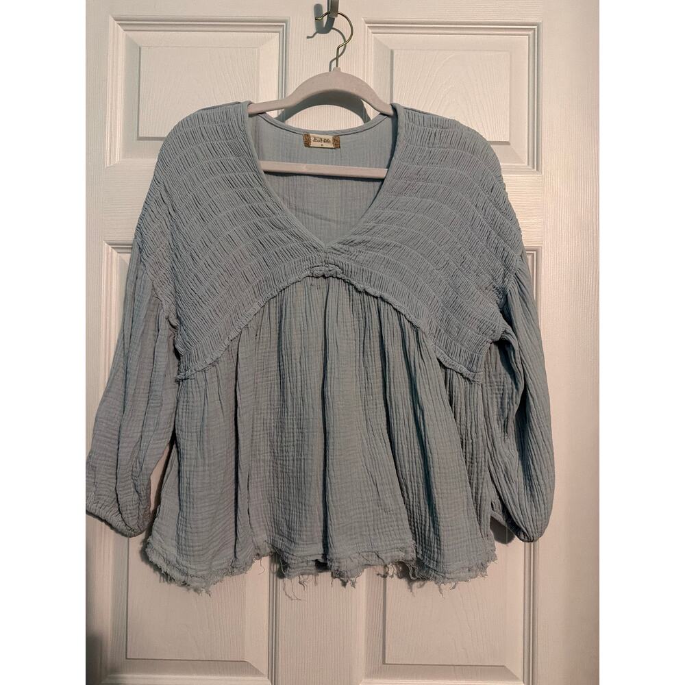 Women’s Medium Altar’d state baby blue top